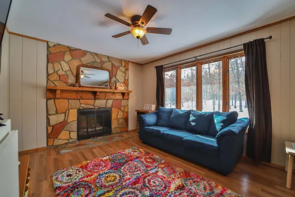 $289,900 | 32042 Darner Lane, Pequot Lakes, MN 56472