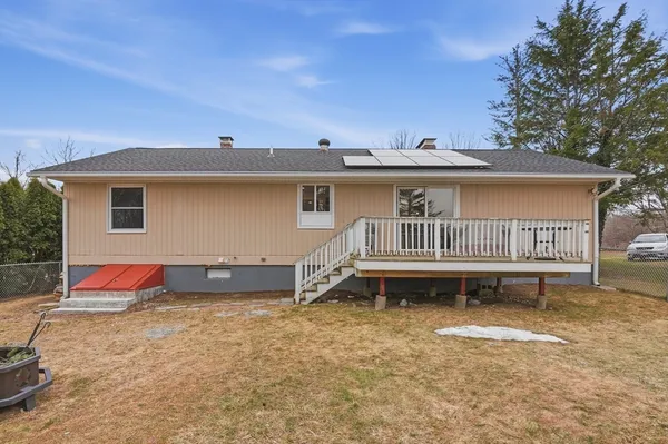 $415,000 | 185 Davis Road, Westminster, MA 01473