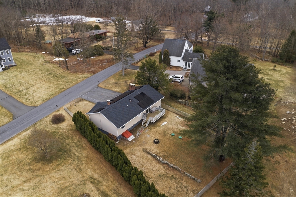 185 Davis Road Westminster, MA 01473 - Photo 34 of 36