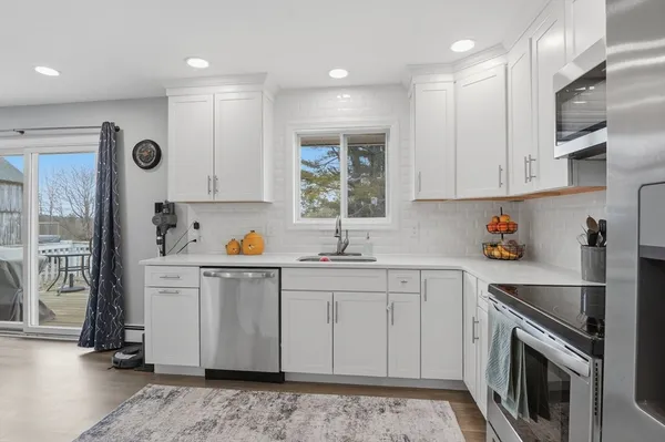 $415,000 | 185 Davis Road, Westminster, MA 01473