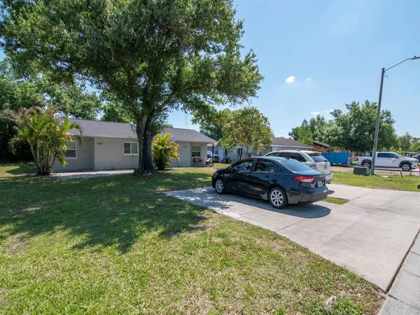 $2,399,900 | 1211 62nd Avenue East, Bradenton, FL 34203