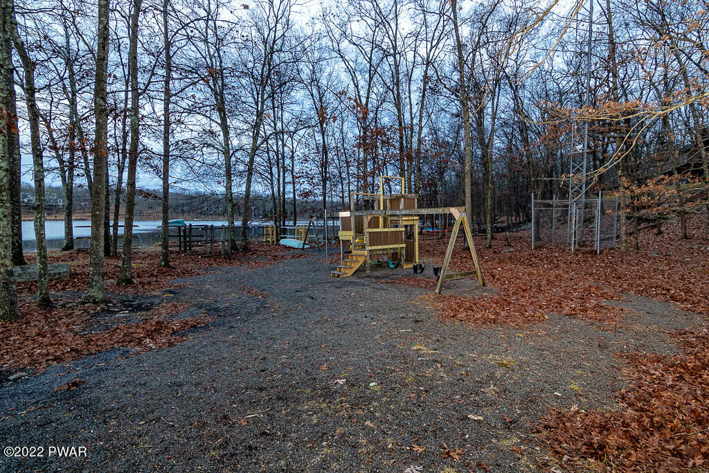 2126 Sparrow Road Bushkill, PA 18324 - Photo 54 of 55 nb-1823