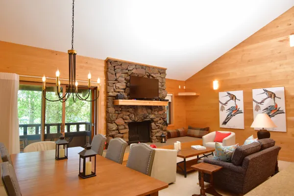 $2,295,000 | 604 Wildflower Condo Drive, Sun Valley, ID 83353