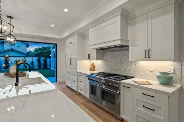 $8,495,000 | 910 Balboa Avenue, Coronado, CA 92118