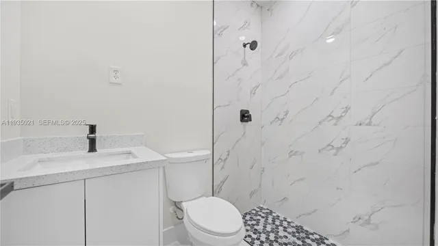 $359,900 | 1121 Crocus Street, Lehigh Acres, FL 33974