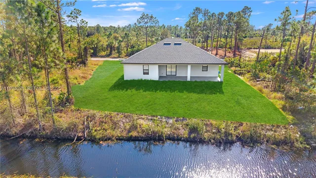 $359,900 | 1121 Crocus Street, Lehigh Acres, FL 33974