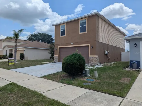 $2,500 | 1628 Strathmore Circle, Mount Dora, FL 32757
