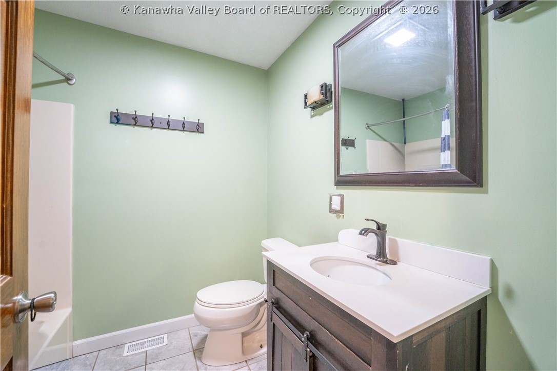 190 Bomont Road Bomont, WV 25030 - Photo 13 of 27 Gallery Image 13