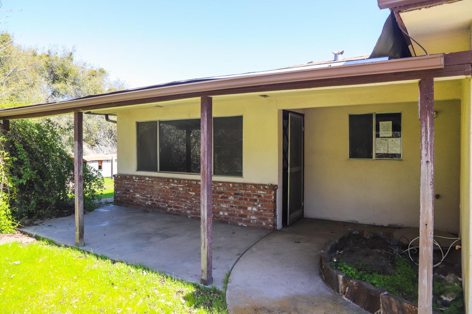 45318 Road 415 Coarsegold, CA 93614 - Photo 3 of 46