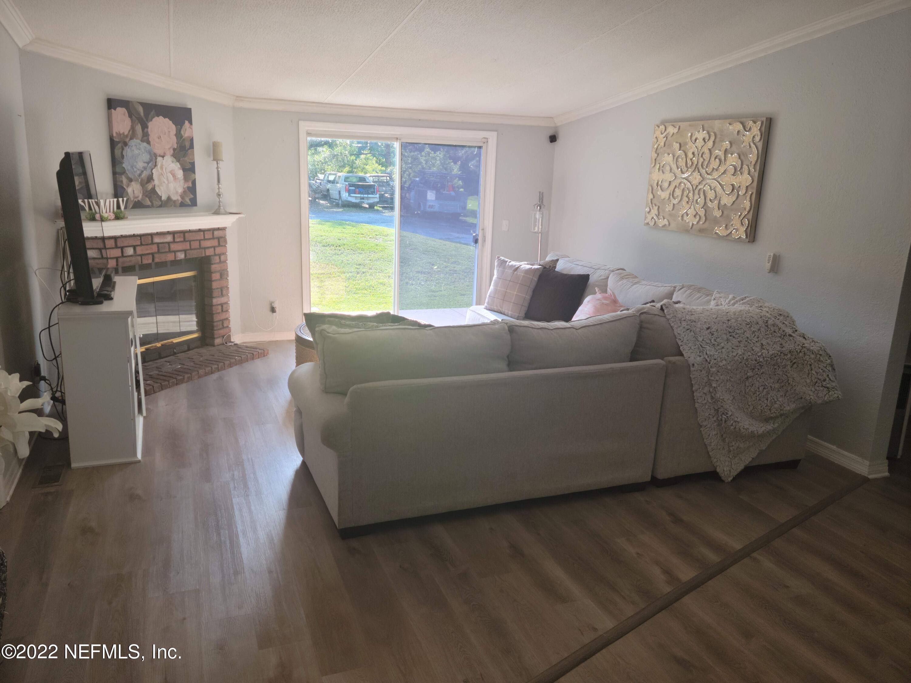 1182 Jones Road Jacksonville, FL 32220 - Photo 5 of 22 20220505_180506