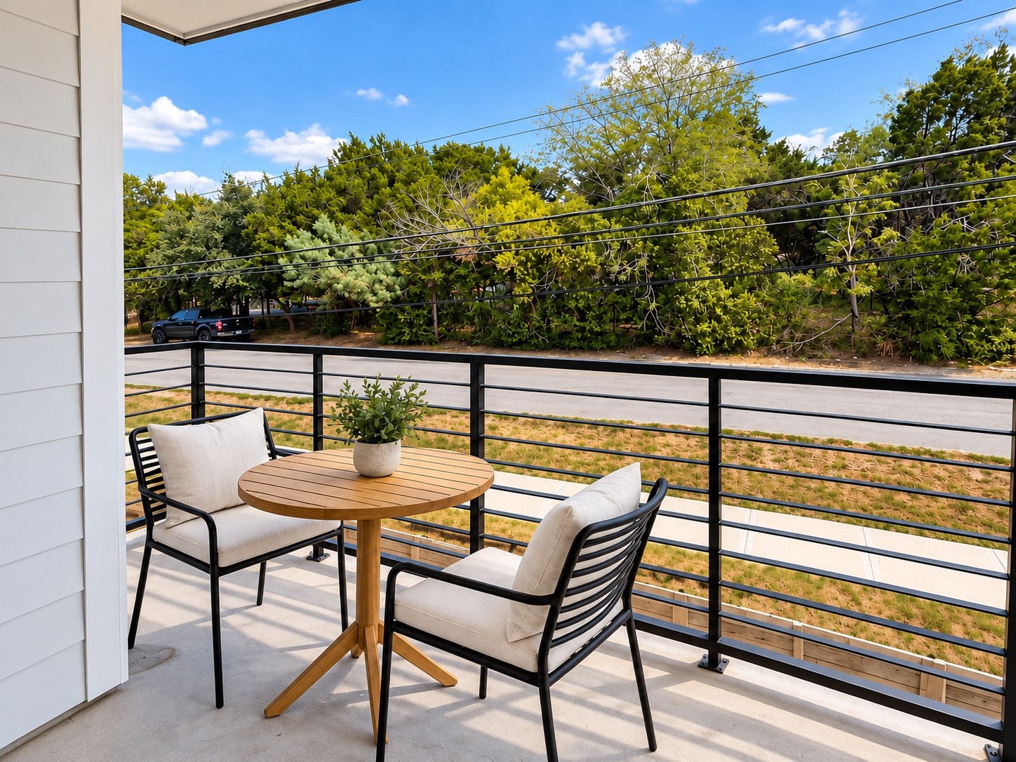 2000 Riverside Farms Road Austin, TX 78741 - Photo 9 of 18 Gallery Image 9