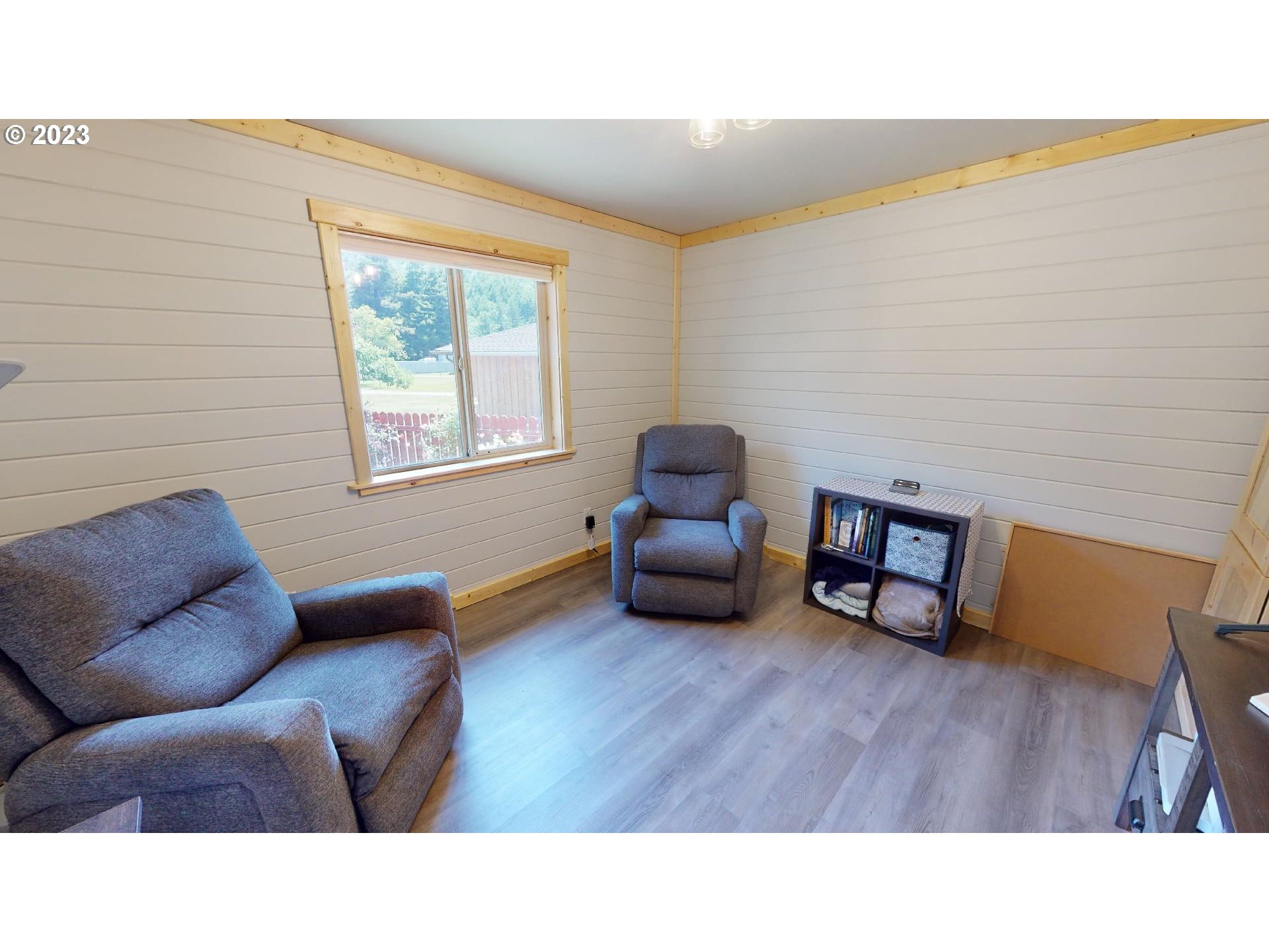 27786 Hunter Creek Road Gold Beach, OR 97444 - Photo 29 of 45 Bedroom