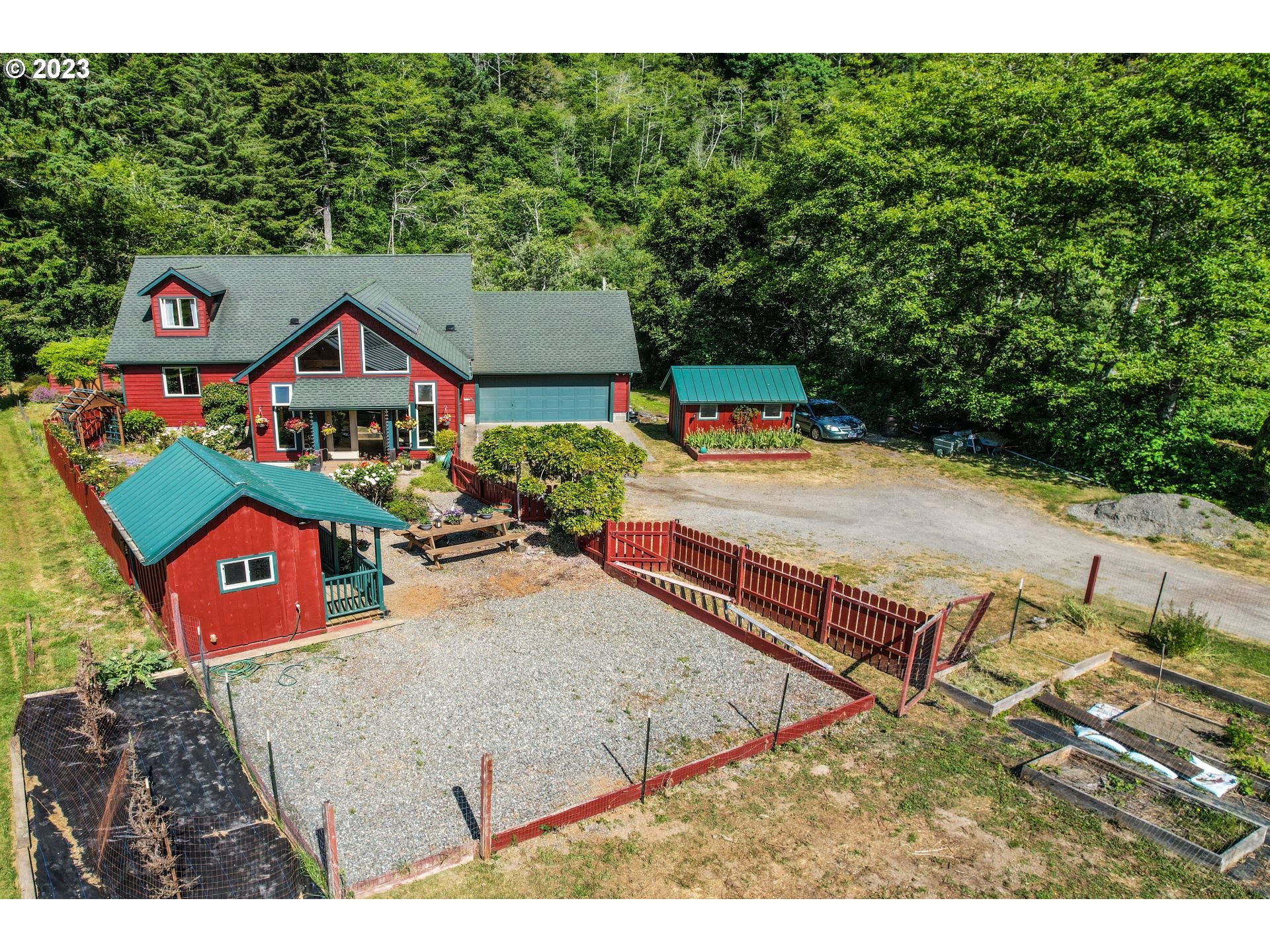 27786 Hunter Creek Road Gold Beach, OR 97444 - Photo 42 of 45 Gallery Image 42