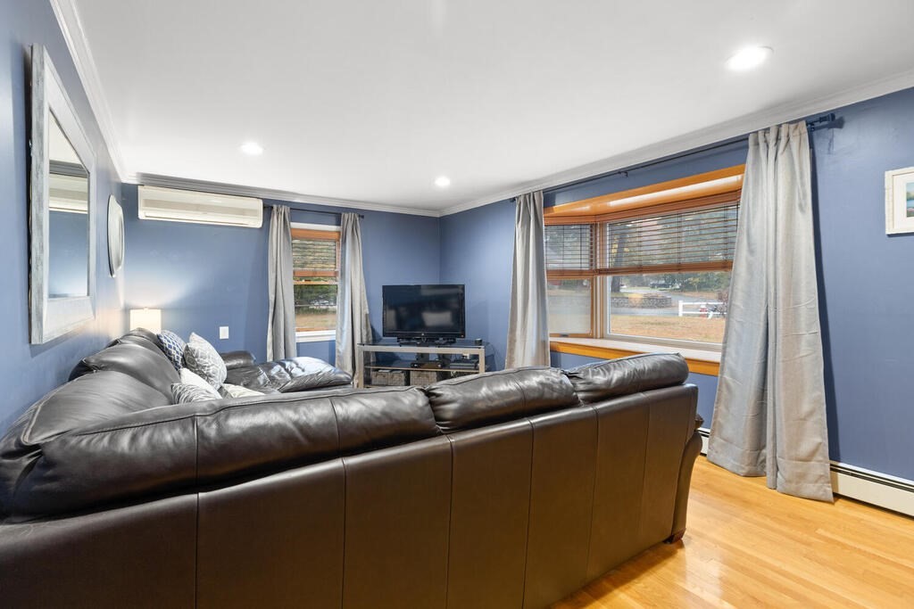 9 Pilling Road Wilmington, MA 01887 - Photo 5 of 28 Gallery Image 5