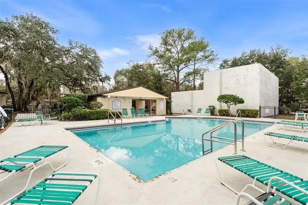 $264,900 | 2508 Southwest 35th Place, Unit V130, Gainesville, FL 32608