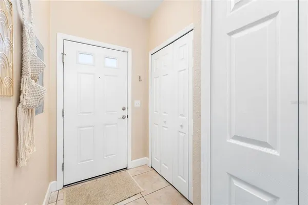 $264,900 | 2508 Southwest 35th Place, Unit V130, Gainesville, FL 32608