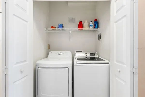 $264,900 | 2508 Southwest 35th Place, Unit V130, Gainesville, FL 32608