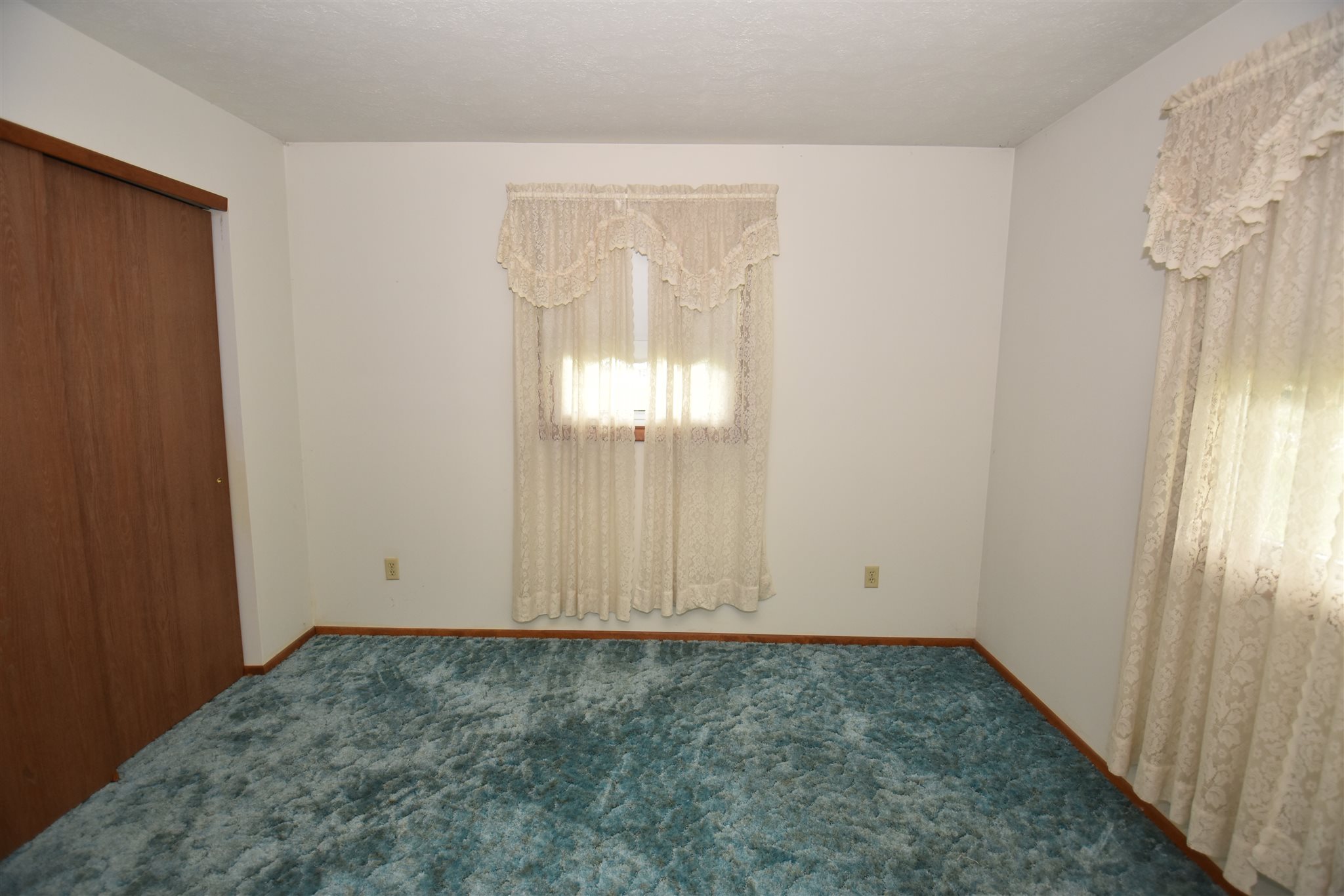 54560 Buckeye Road Mishawaka, IN 46545 - Photo 19 of 33 Gallery Image 19