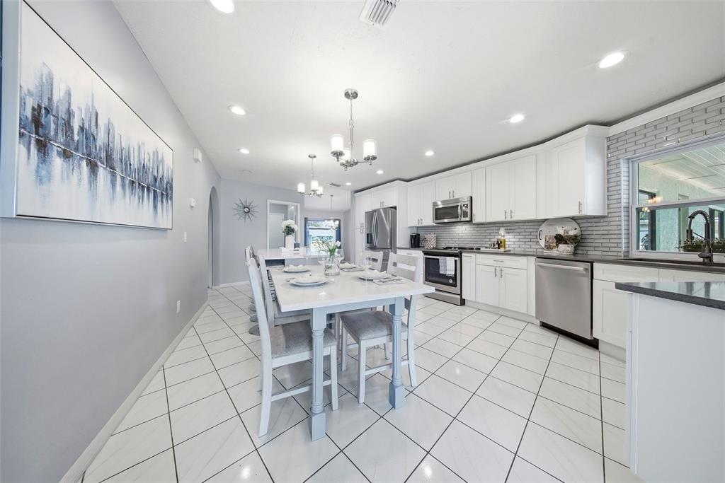 20140 West County Line Road Lutz, FL 33558 - Photo 3 of 63