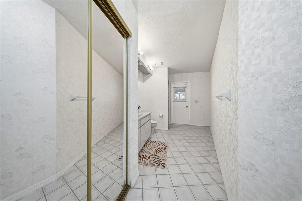 20140 West County Line Road Lutz, FL 33558 - Photo 31 of 63