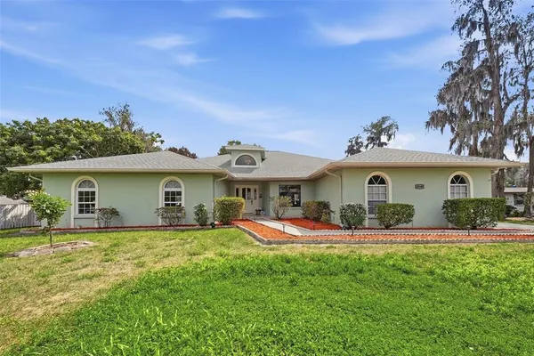 $850,000 | 20140 West County Line Road, Lutz, FL 33558