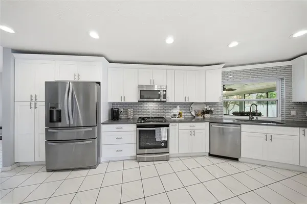 $850,000 | 20140 West County Line Road, Lutz, FL 33558