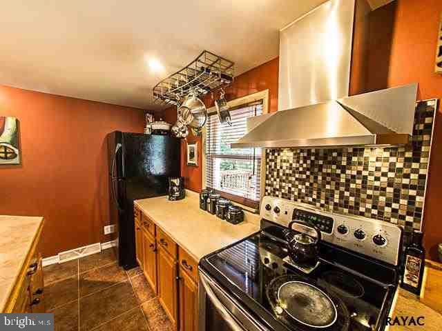 195 Canal Road York, PA 17406 - Photo 6 of 35 Gallery Image 6