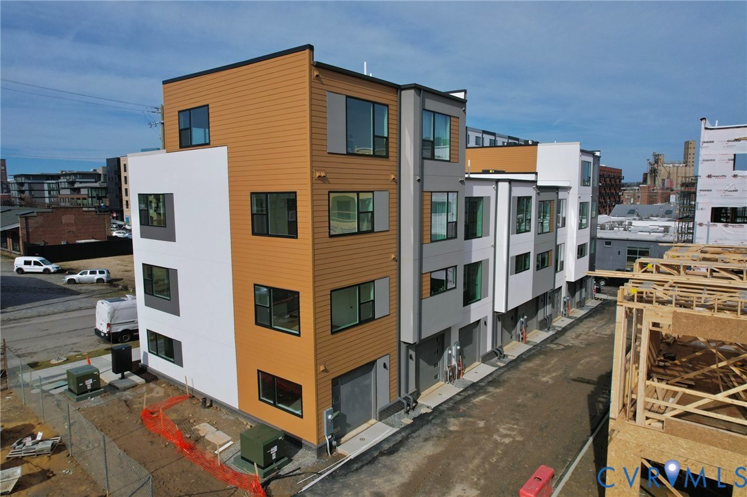 112 Manchester Road Richmond, VA 23224 - Photo 21 of 21 Contemporary multi-story facades featuring contras