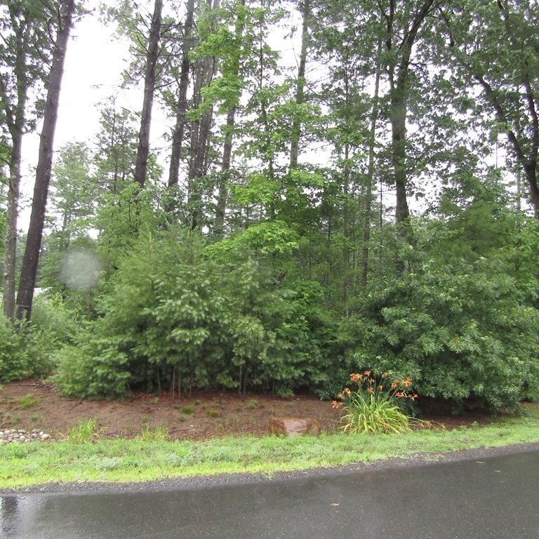 2 Frances Way Whately, MA 01373 - Photo 5 of 6 Gallery Image 5