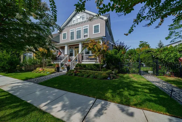 $2,850,000 | 230 West Seaspray Road, Ocean City, NJ 08226