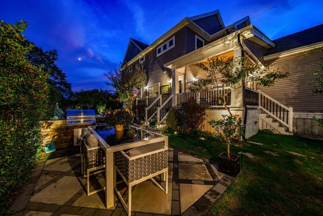 $2,850,000 | 230 West Seaspray Road, Ocean City, NJ 08226