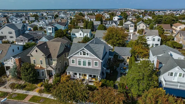 $2,850,000 | 230 West Seaspray Road, Ocean City, NJ 08226