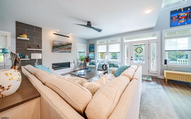 $2,850,000 | 230 West Seaspray Road, Ocean City, NJ 08226