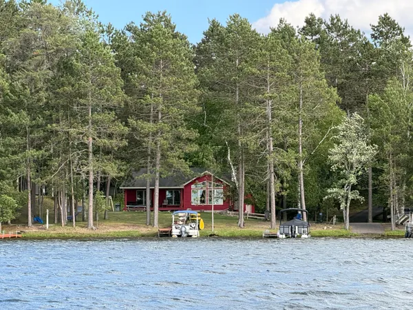 $999,900 | 1066 Cedaroma Drive, St. Germain, WI 54558