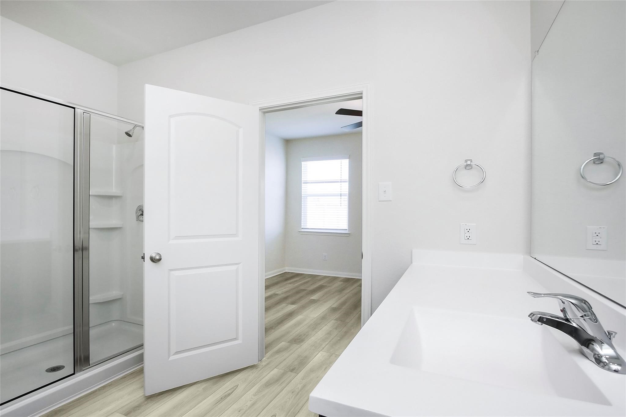 428 Lone Rider Drive Katy, TX 77493 - Photo 7 of 15 Gallery Image 7