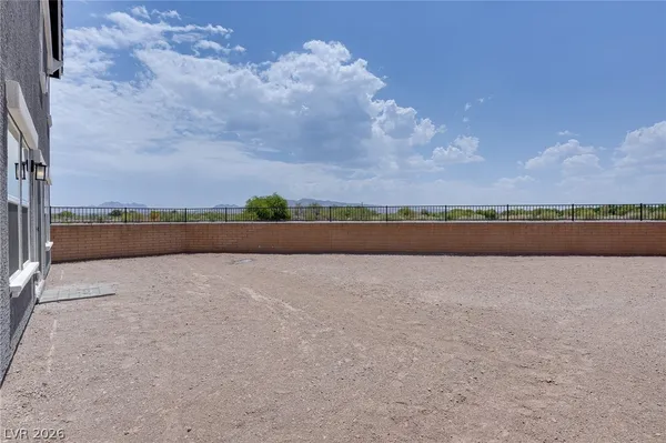 $2,715 | 323 Canary Song Drive, Henderson, NV 89011