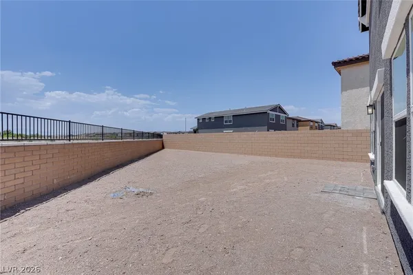 $2,715 | 323 Canary Song Drive, Henderson, NV 89011