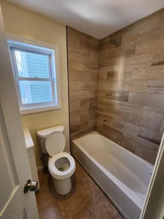 $2,500 | 144 Warren Street, Paterson, NJ 07524