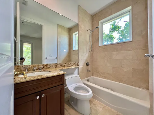 a view of walk in closet