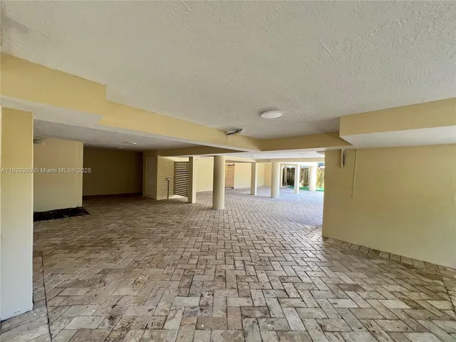 $23,000 | 573 Satinwood Drive, Key Biscayne, FL 33149