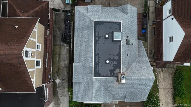 $1,298,000 | 34-08 Murray Lane | Murray Hill - Flushing