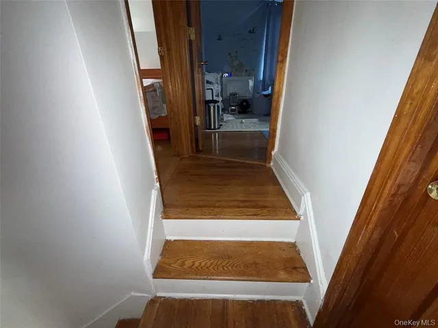 $1,298,000 | 34-08 Murray Lane | Murray Hill - Flushing