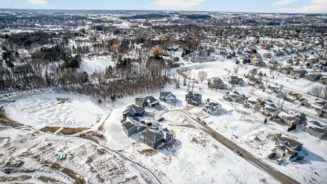 $670,000 | 6128 Cody Lane Northwest, Rochester, MN 55901