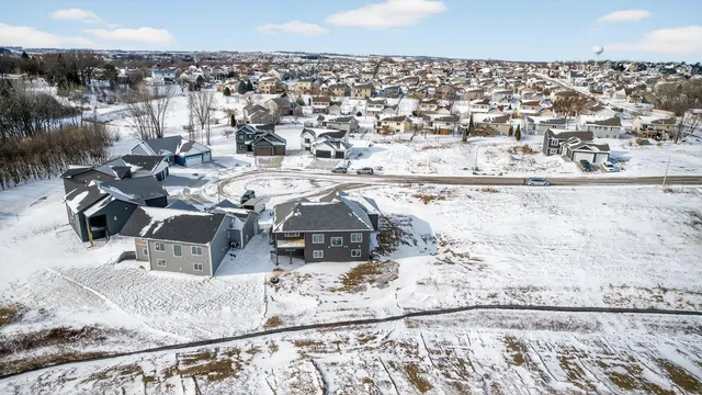 $670,000 | 6128 Cody Lane Northwest, Rochester, MN 55901