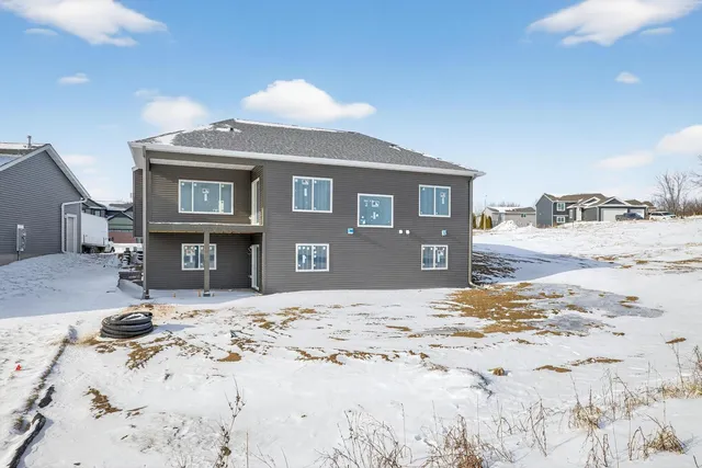 $670,000 | 6128 Cody Lane Northwest, Rochester, MN 55901