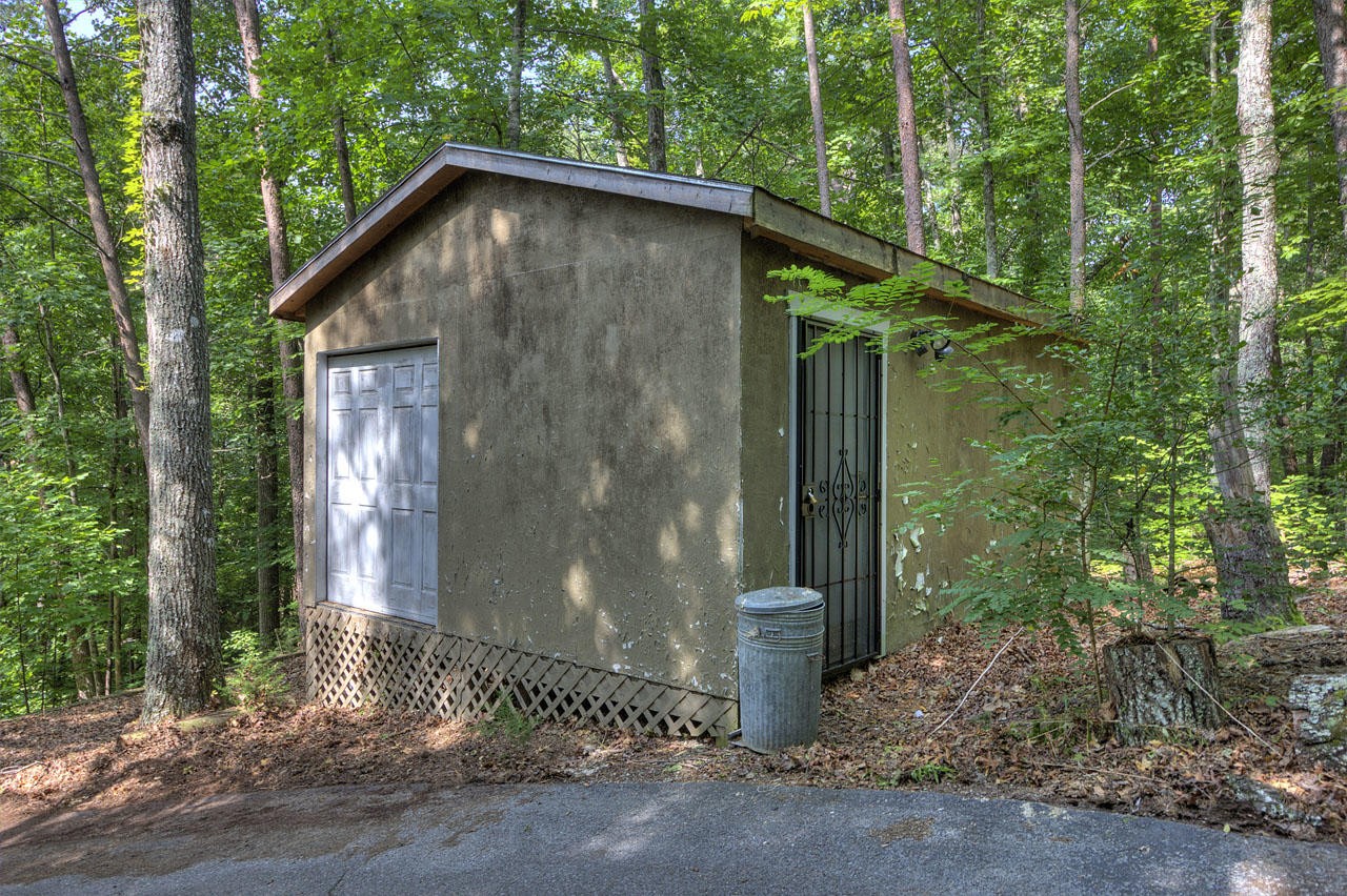 1659 South Mountain View Road Sevierville, TN 37876 - Photo 31 of 36 Gallery Image 31