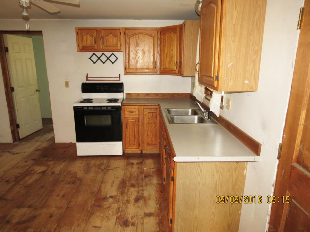 7 Byam Road New Boston, NH 03070 - Photo 5 of 35