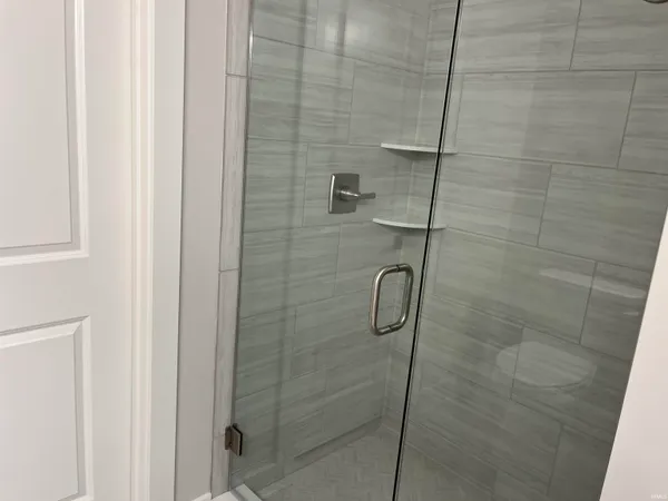 $2,600 | 6956 Barlow Court, Newburgh, IN 47630