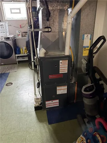 $185,000 | 3550 South Park Road, Bethel Park, PA 15102