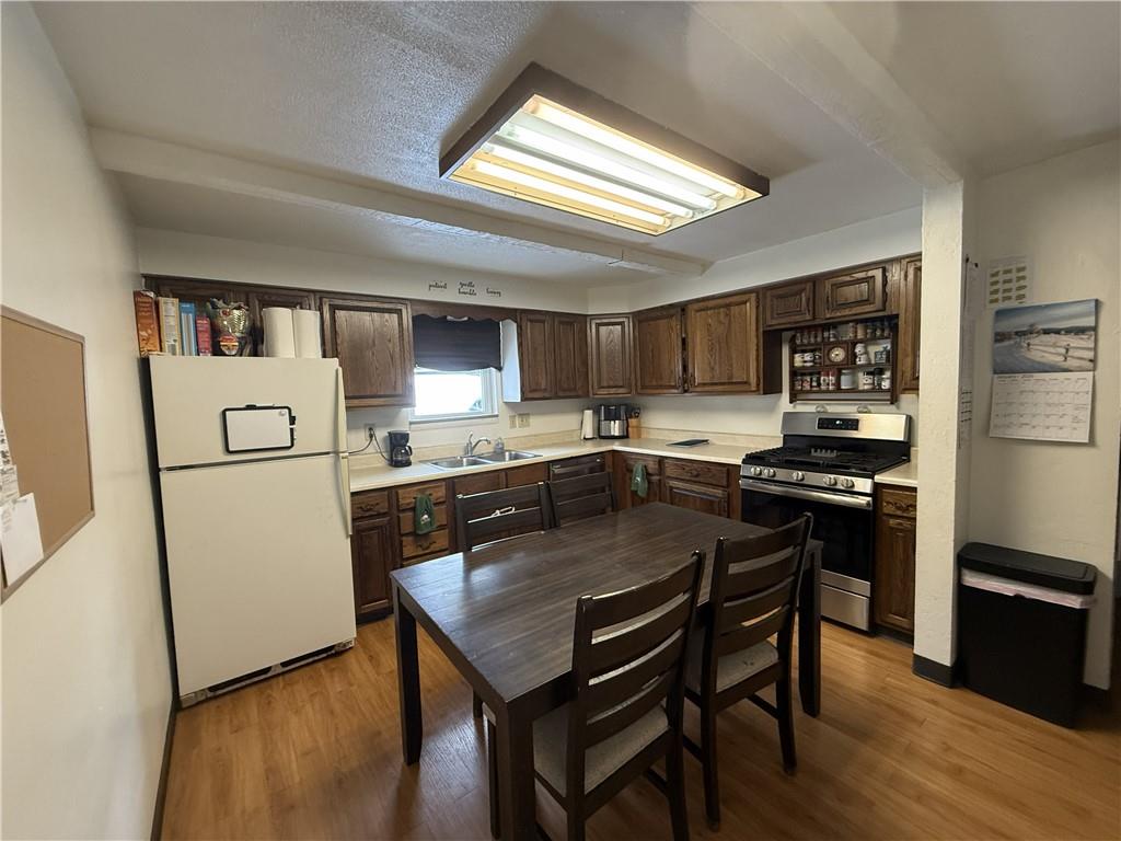 3550 South Park Road Bethel Park, PA 15102 - Photo 6 of 31